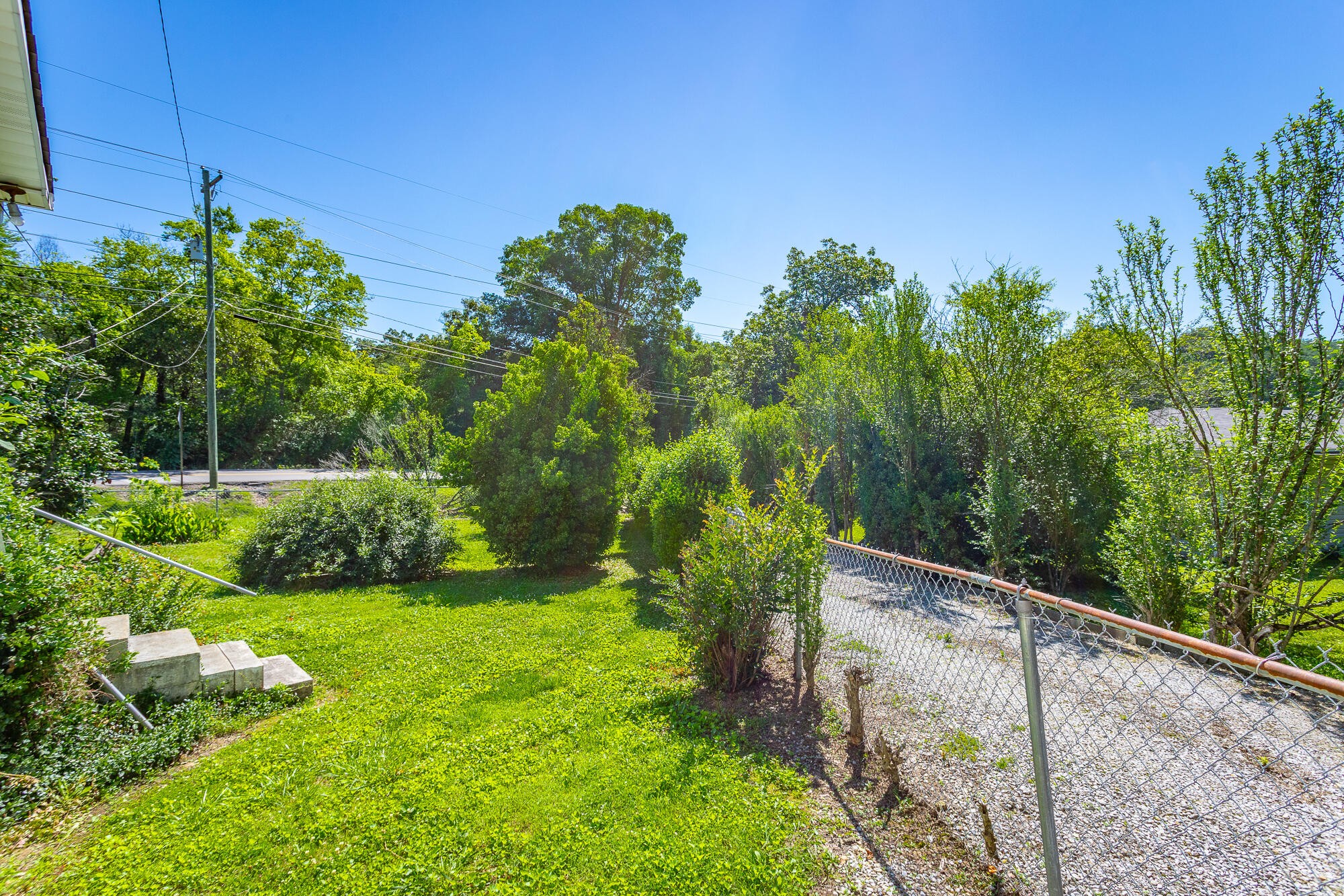 4505 Delashmitt Road Hixson, TN 37343 - Photo 5 of 46