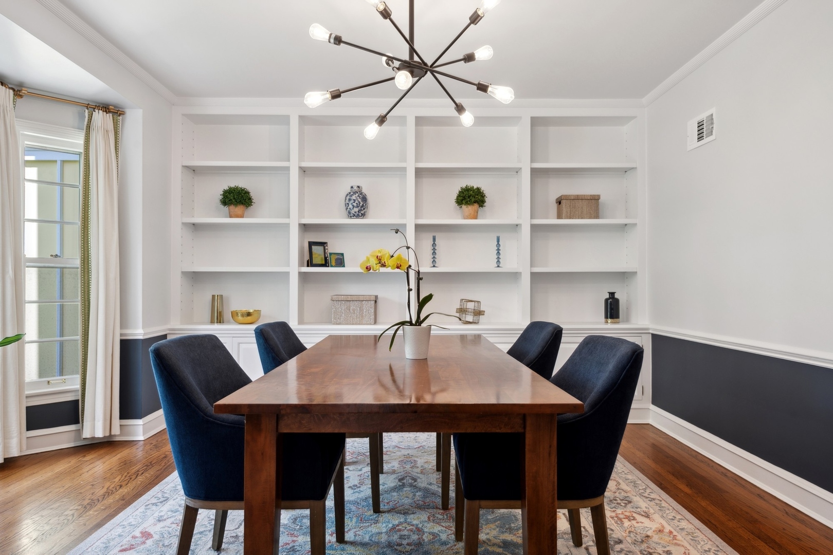 609 Cedar Street Winnetka, IL 60093 - Photo 12 of 36