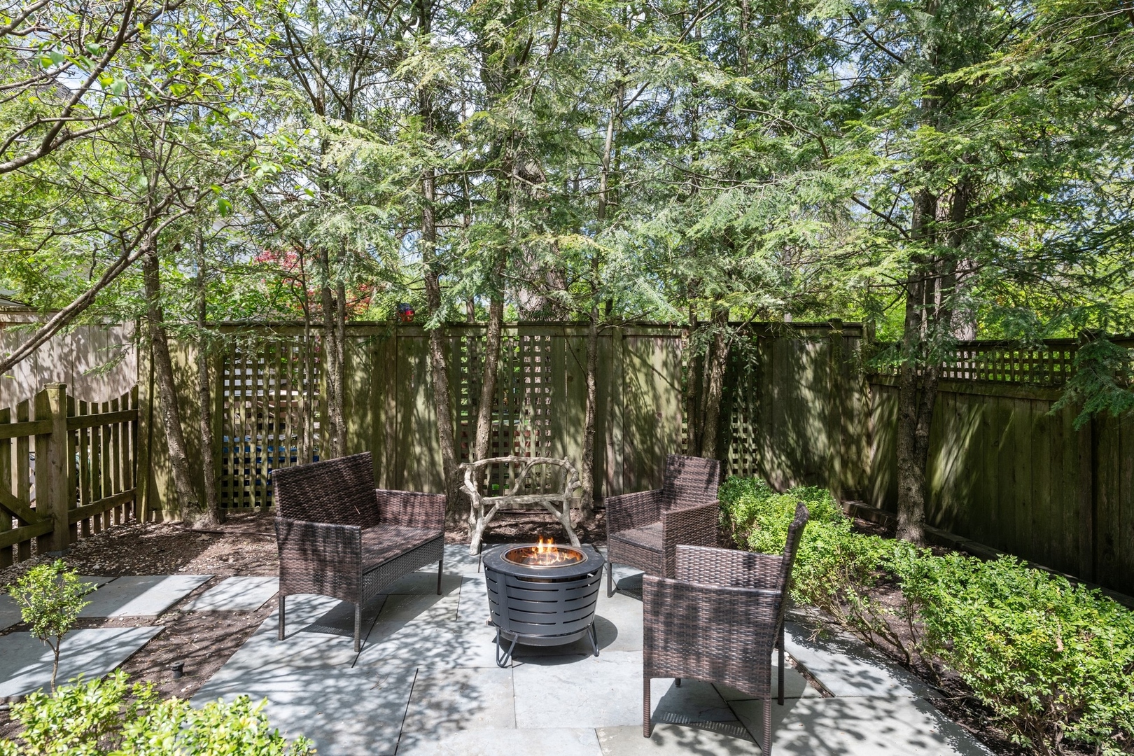 609 Cedar Street Winnetka, IL 60093 - Photo 29 of 36