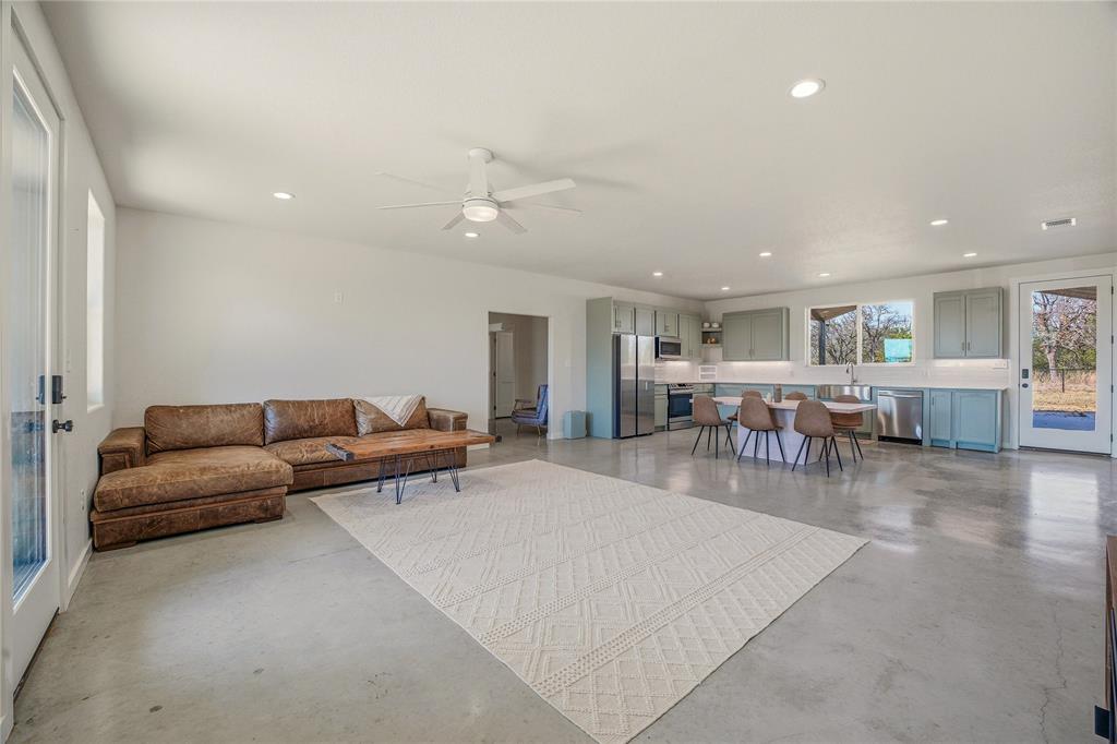 1525 North Bosley Road Santo, TX 76472 - Photo 8 of 40
