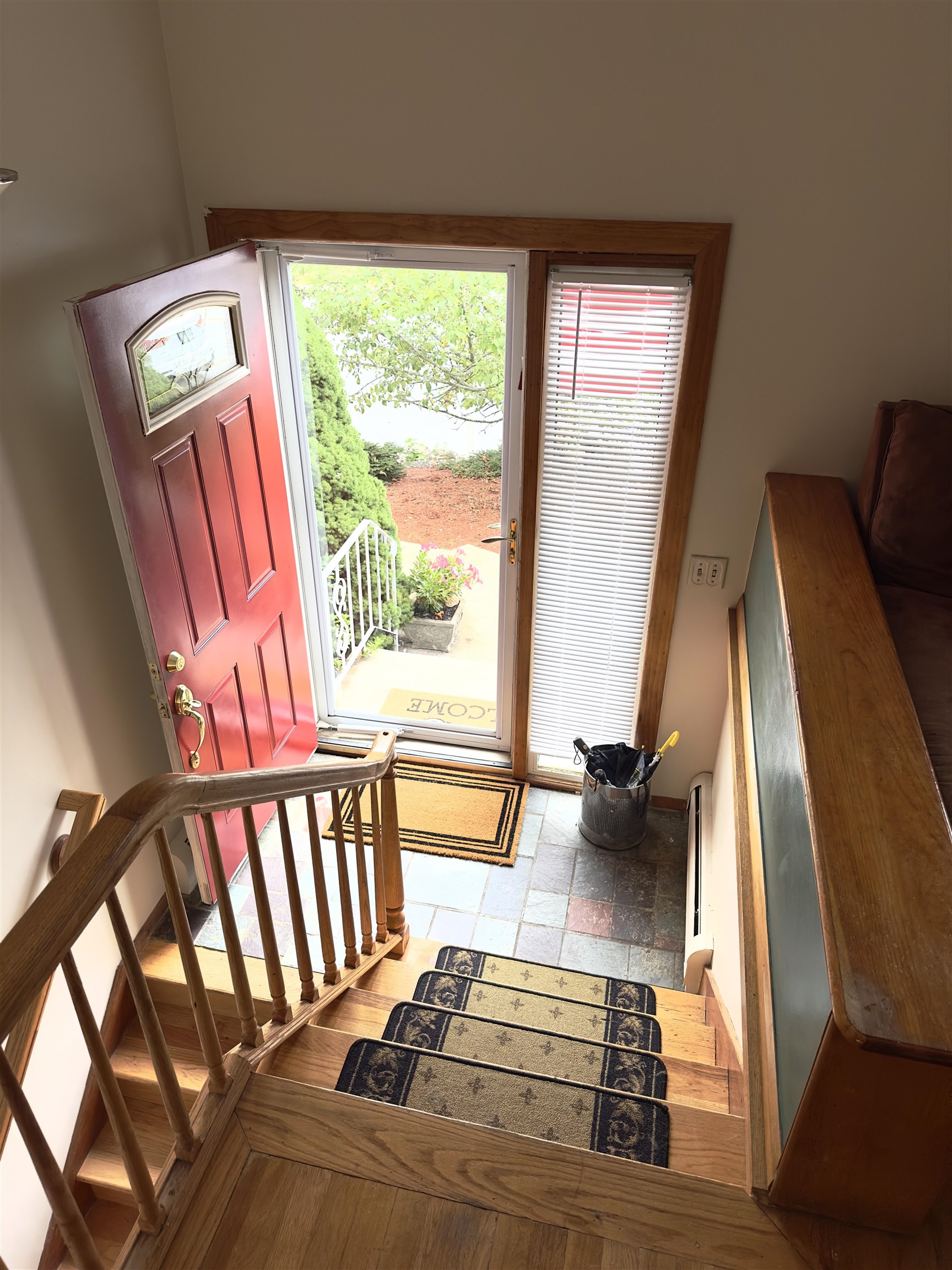 148 Dave Street Manchester, NH 03104 - Photo 11 of 46