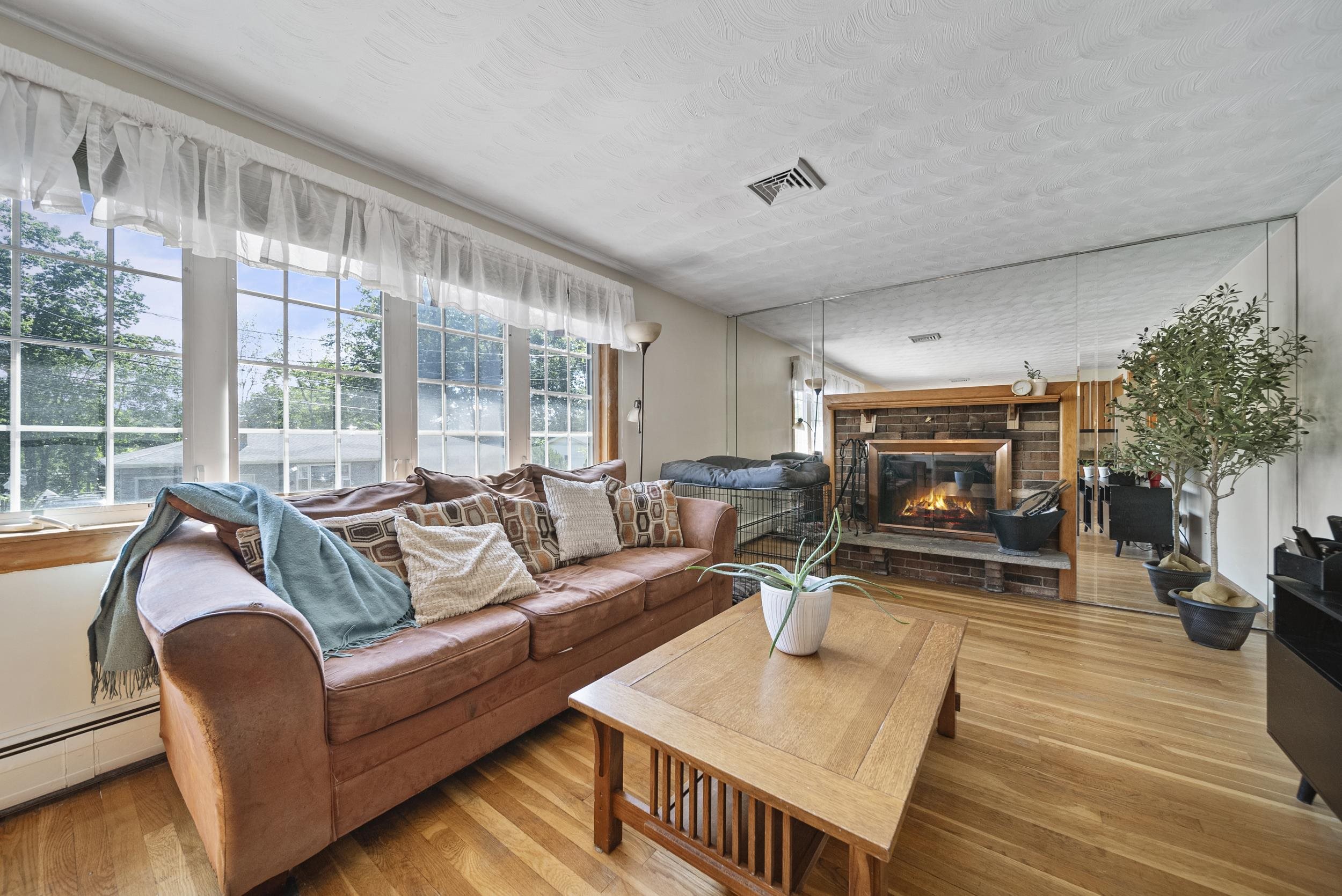 148 Dave Street Manchester, NH 03104 - Photo 23 of 46