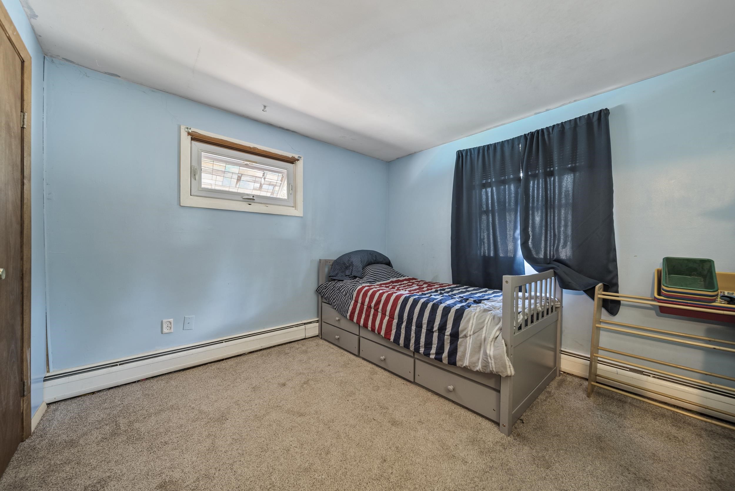 148 Dave Street Manchester, NH 03104 - Photo 30 of 46