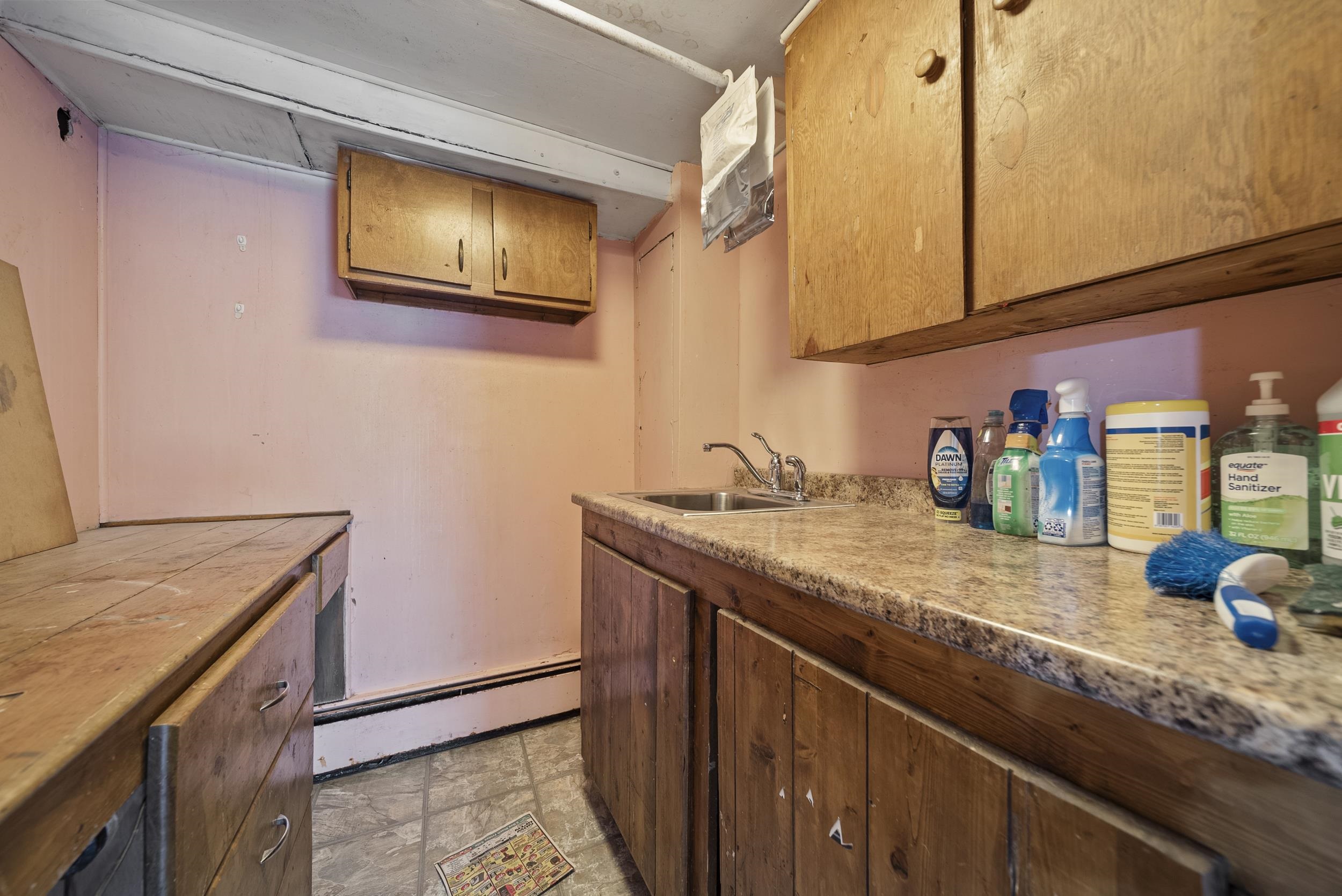 148 Dave Street Manchester, NH 03104 - Photo 38 of 46