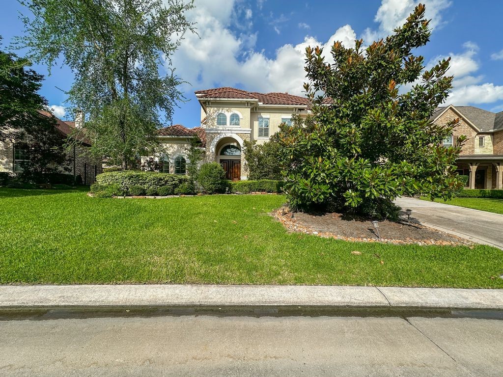 14 Spincaster Drive Spring, TX 77389 - Photo 2 of 47