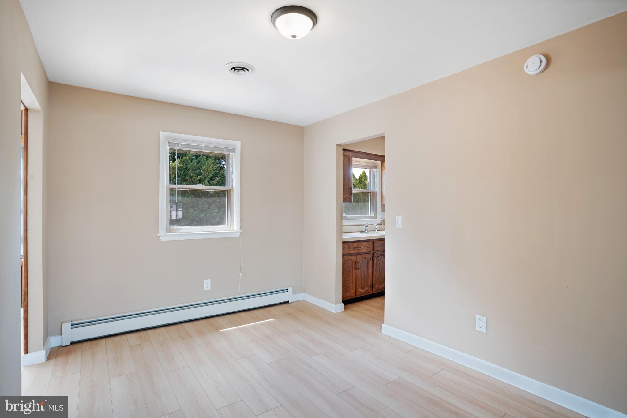 9 Norway Road Toms River, NJ 08757 - Photo 15 of 33 Dining Room
