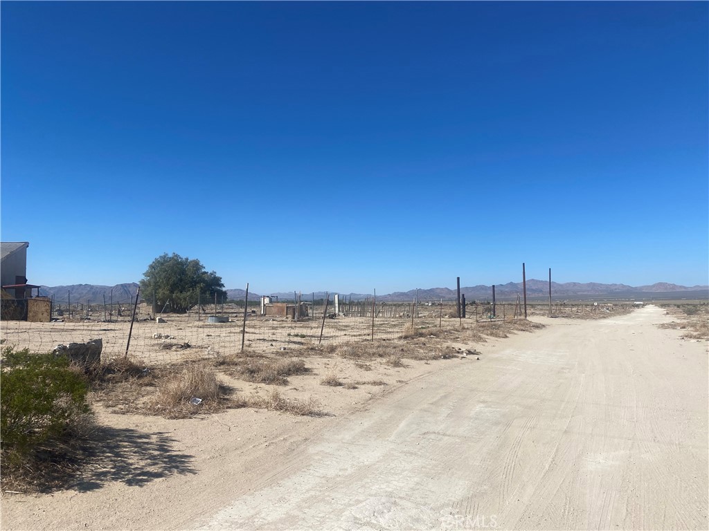 36350 Rodeo Road Lucerne Valley, CA 92356 - Photo 18 of 25 a view of ocean view with beach