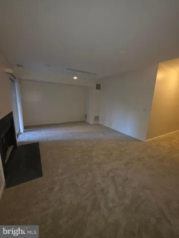 $2,975 | 4281 Sleepy Lake Drive, Fairfax, VA 22033