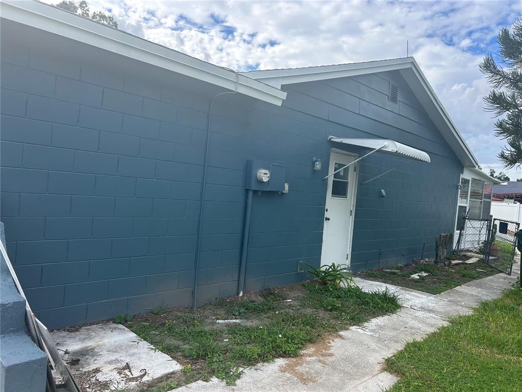 2017 Patrick Street Kissimmee, FL 34741 - Photo 2 of 15