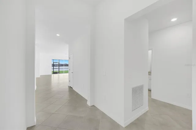 $2,400 | 3928 Sweet Alyssum Terrace, Alva, FL 33920