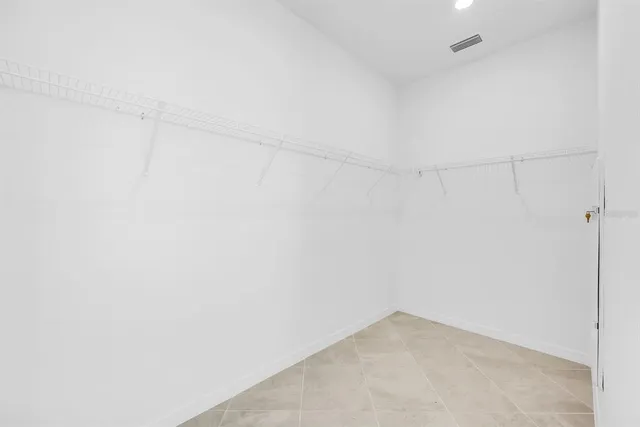 $2,400 | 3928 Sweet Alyssum Terrace, Alva, FL 33920