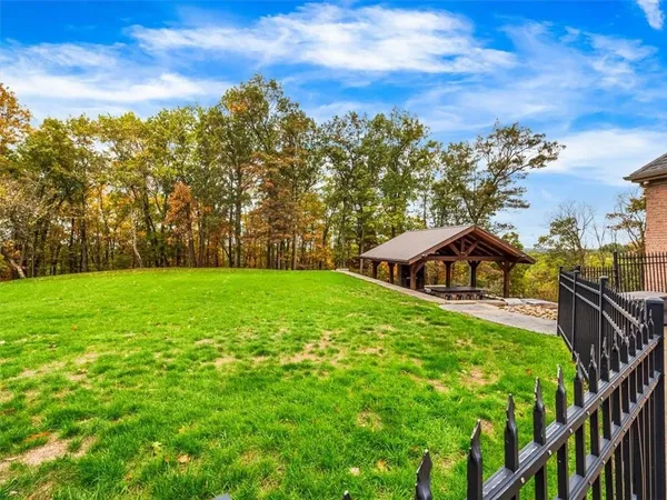 $2,600,000 | 401 Blackstone Lane, Mars, PA 16046