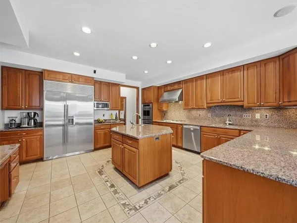 $2,600,000 | 401 Blackstone Lane, Mars, PA 16046