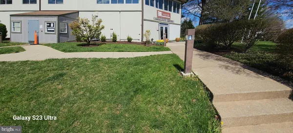 $310,000 | 3890 Manzanita Place, Unit 66E, Alexandria, VA 22309