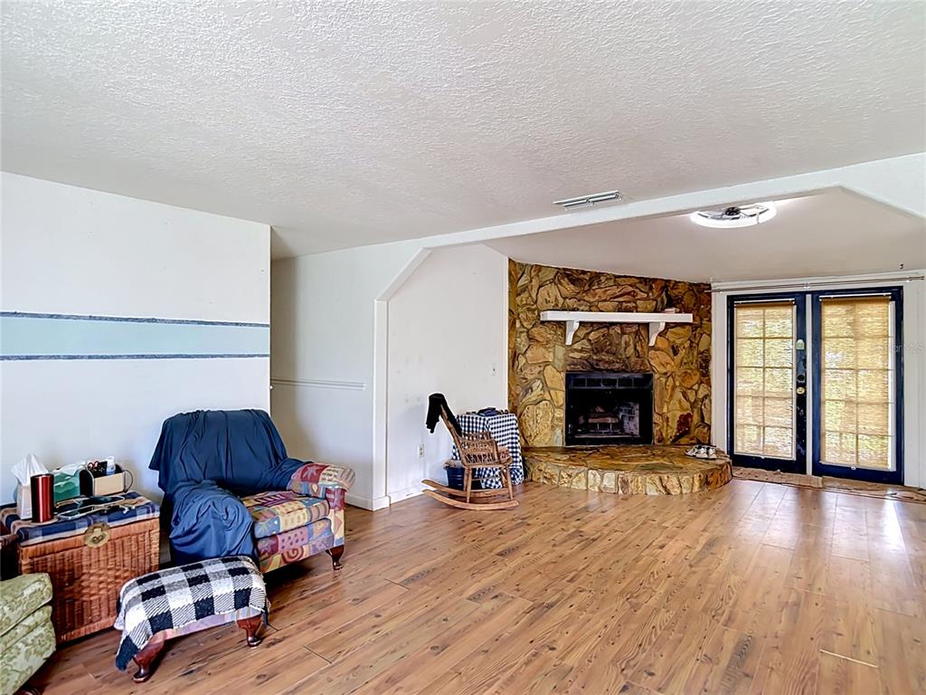 17609 Bathurst Avenue Spring Hill, FL 34610 - Photo 5 of 42