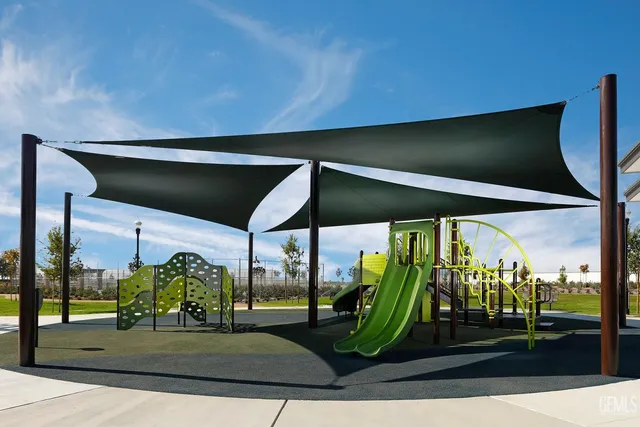 $533,030 | Undisclosed Address, Bakersfield, CA 93311