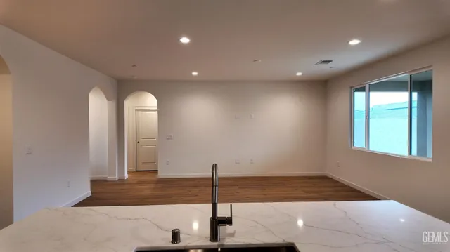 $533,030 | Undisclosed Address, Bakersfield, CA 93311