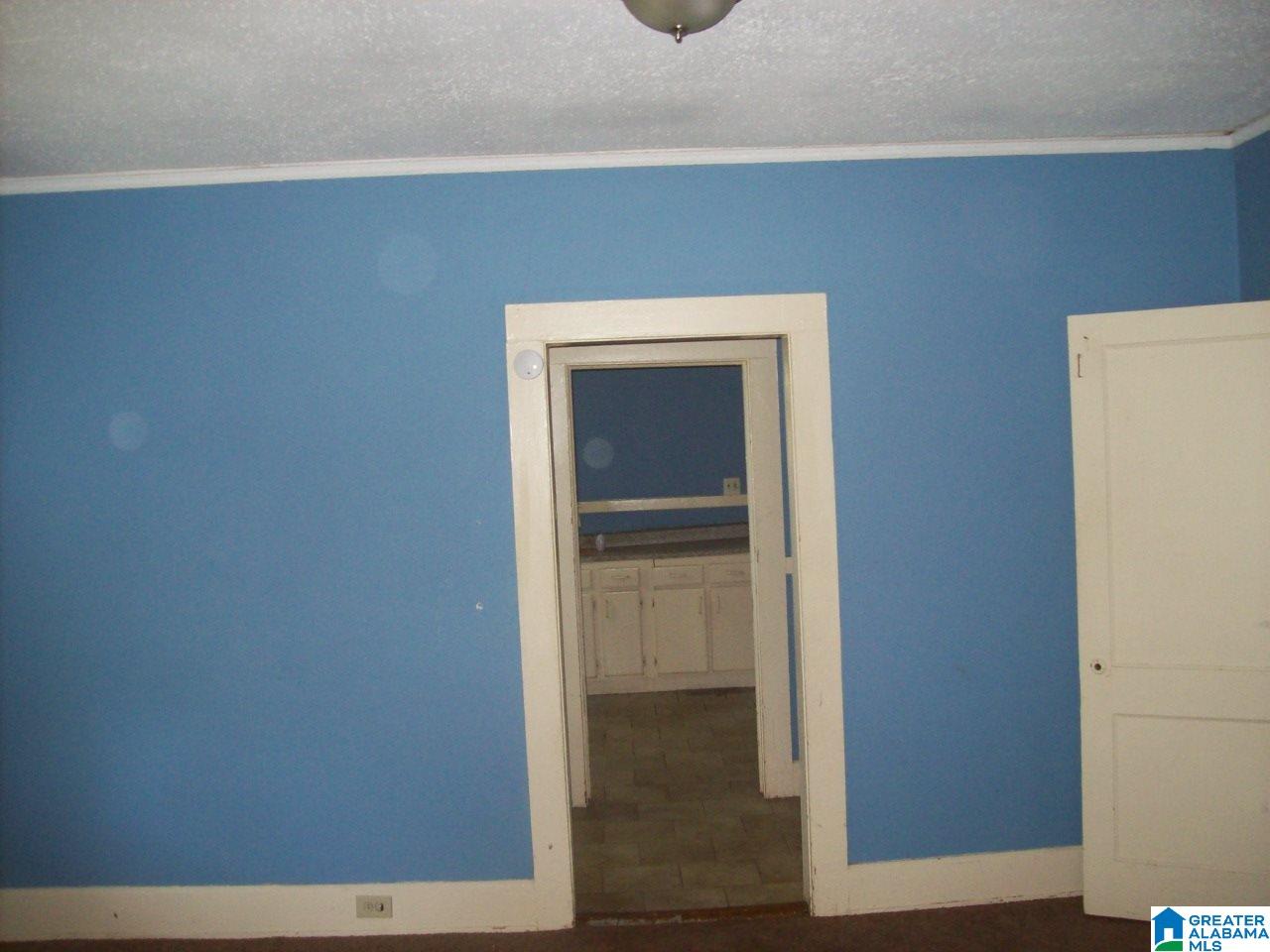 406 Valley Road Fairfield, AL 35064 - Photo 7 of 17