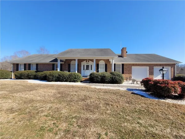 $2,300 | 730 Blue Hollow Road, Mount Airy, NC 27030