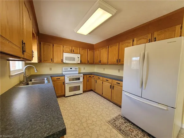 $2,300 | 730 Blue Hollow Road, Mount Airy, NC 27030
