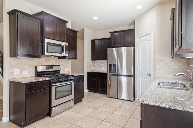 613 Longhorn Cavern Road Leander, TX 78641 - Photo 9 of 37