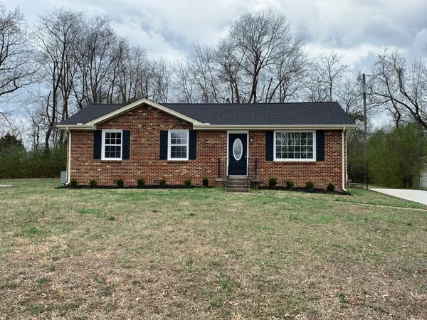 $1,295 | 2732 Ann Drive, Clarksville, TN 37040
