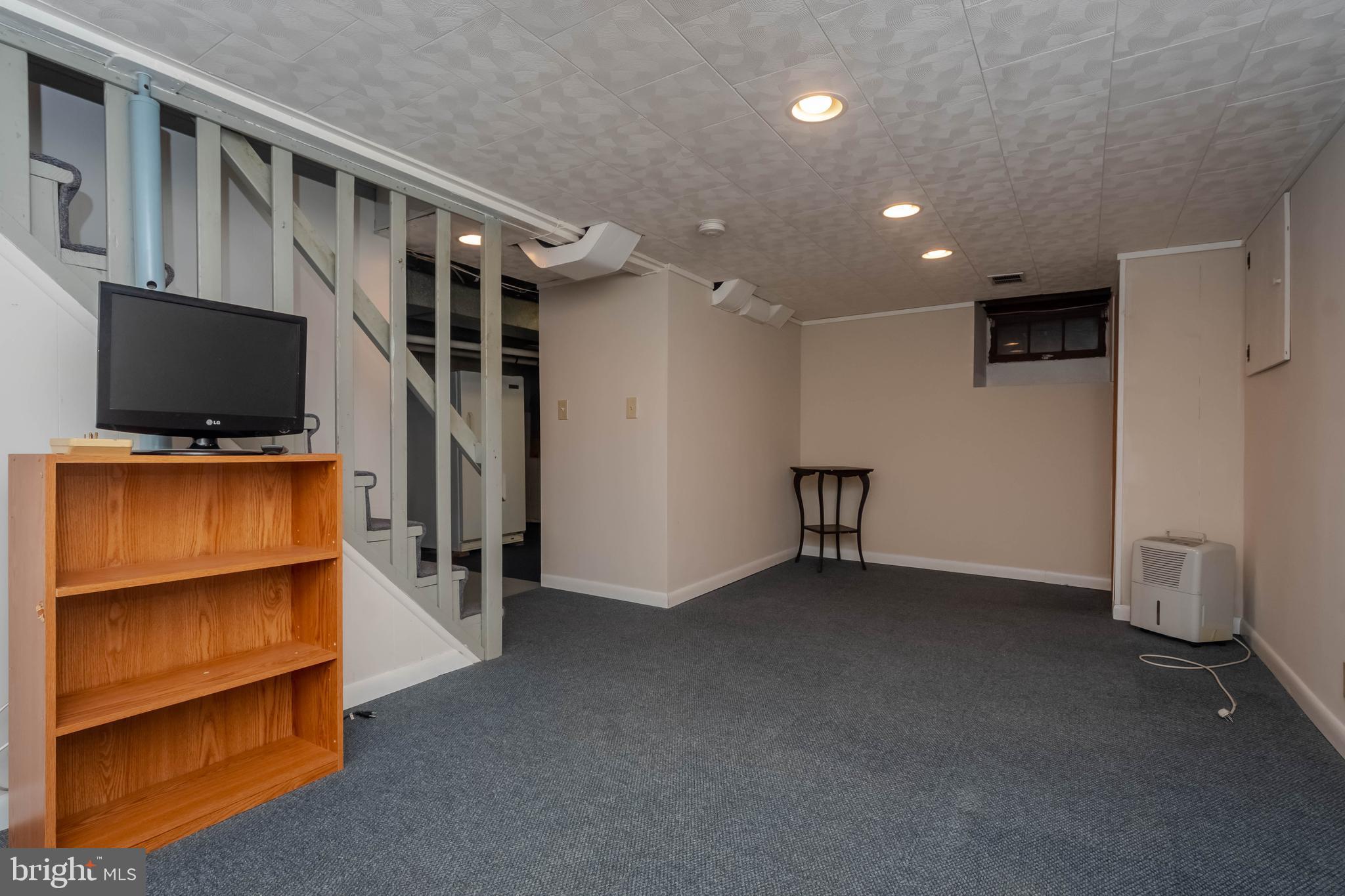 3122 Cornwall Road Dundalk, MD 21222 - Photo 33 of 40 Recreation Room