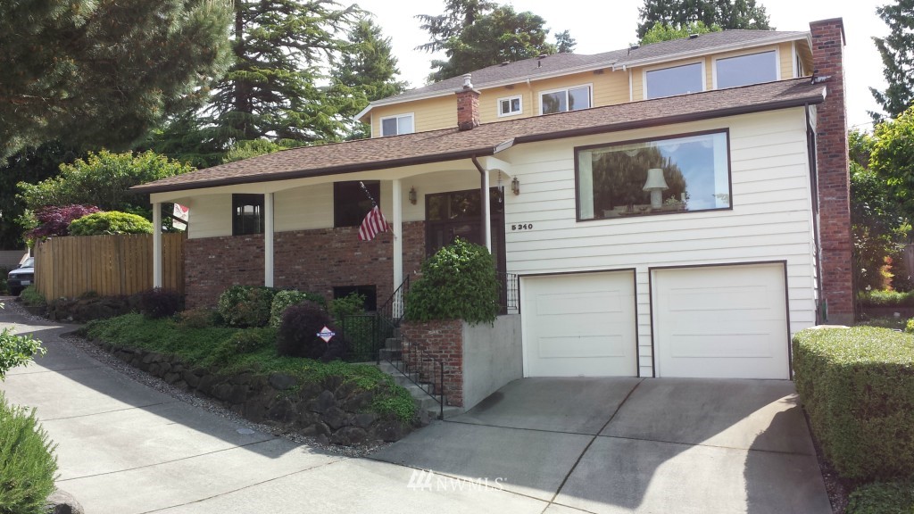 5340 Southwest Lander Street Seattle, WA 98116 - Photo 2 of 17 Gallery Image 2