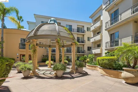 $452,000 | 1315 Alma Avenue, Unit 243, Walnut Creek, CA 94596