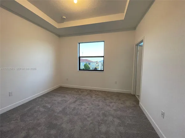 $2,800 | 813 Northeast 211th Street, Miami, FL 33179