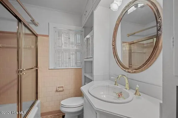 $2,200 | 1607 Oaklawn Drive, Greenville, NC 27858