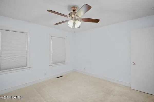 $2,200 | 1607 Oaklawn Drive, Greenville, NC 27858