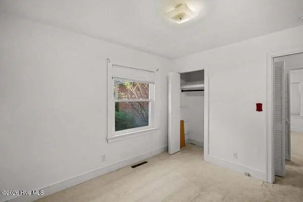 $2,200 | 1607 Oaklawn Drive, Greenville, NC 27858