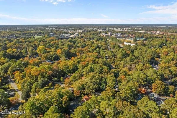 $2,200 | 1607 Oaklawn Drive, Greenville, NC 27858