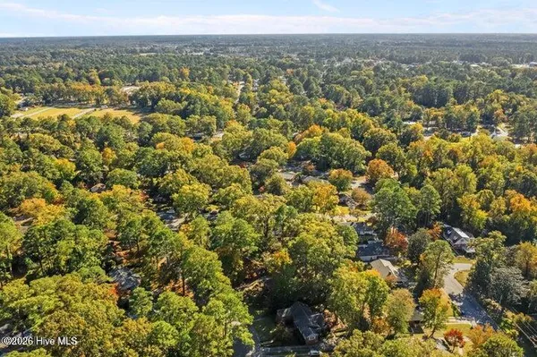 $2,200 | 1607 Oaklawn Drive, Greenville, NC 27858