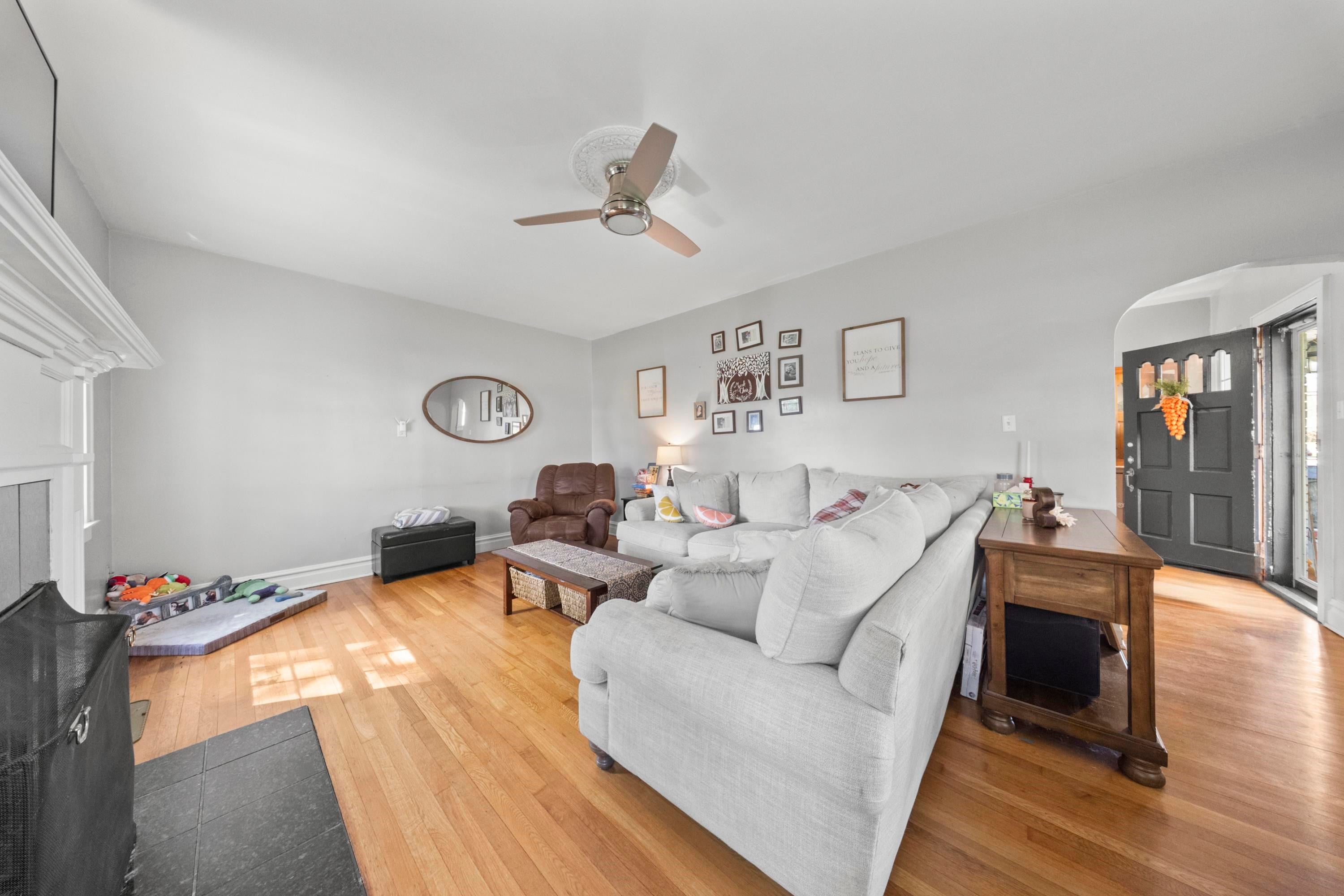 714 Bellefonte Princess Road Ashland, KY 41101 - Photo 4 of 32 Gallery Image 4
