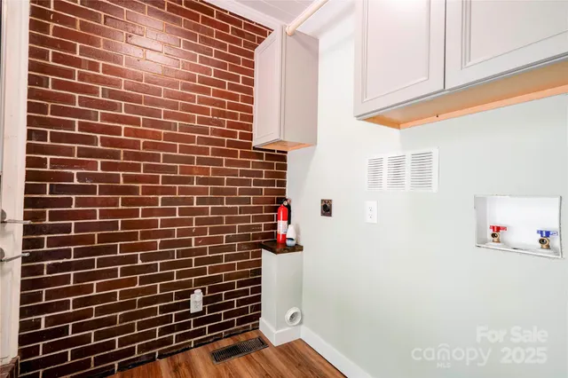 $299,900 | 711 Groves Street, Kings Mountain, NC 28086