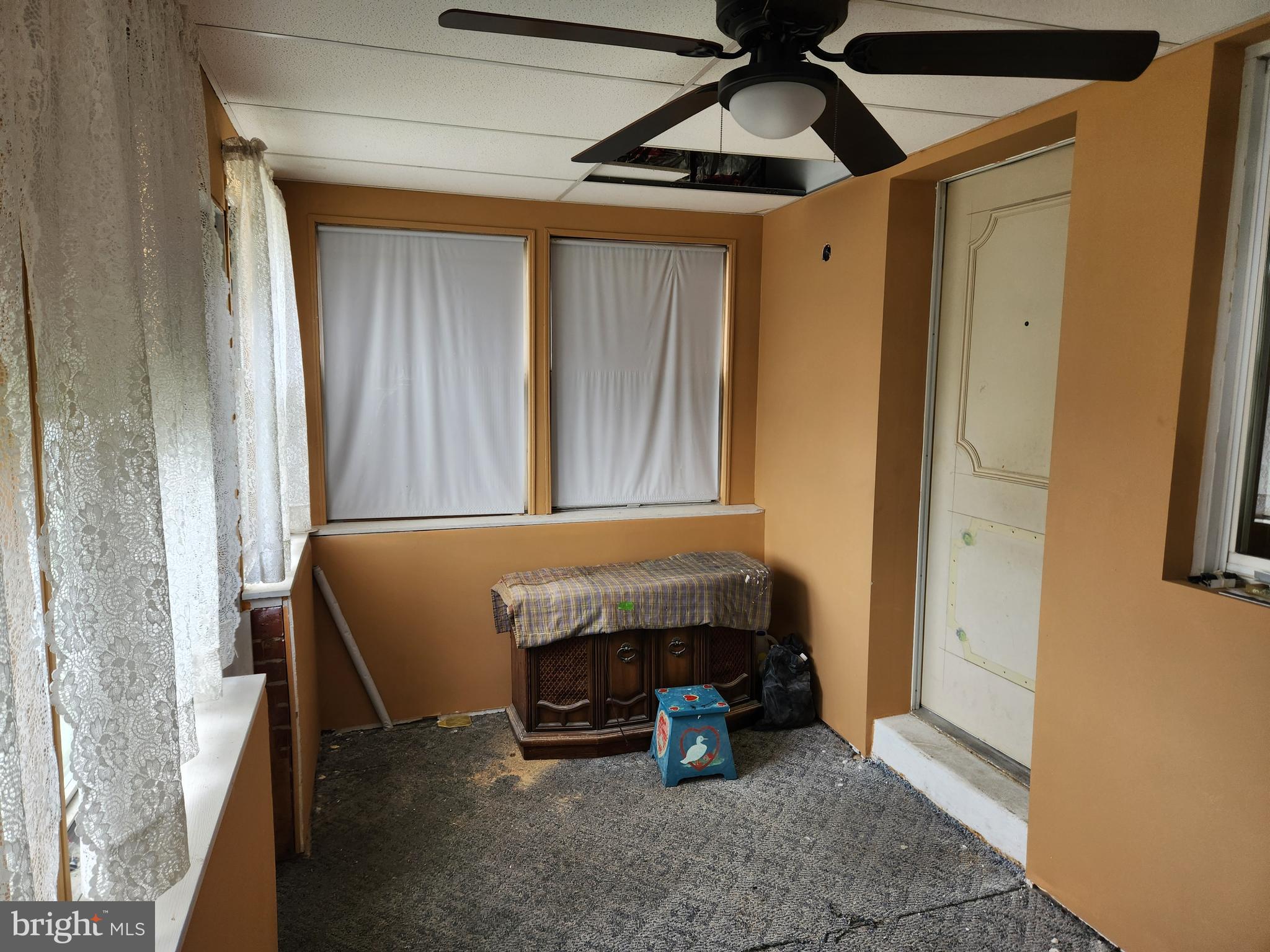 7713 Eastdale Road Baltimore, MD 21224 - Photo 2 of 36 Gallery Image 2