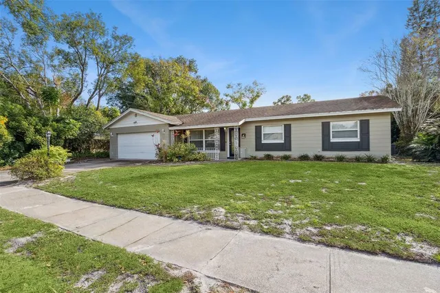 $2,500 | 606 Ellsworth Street, Altamonte Springs, FL 32701