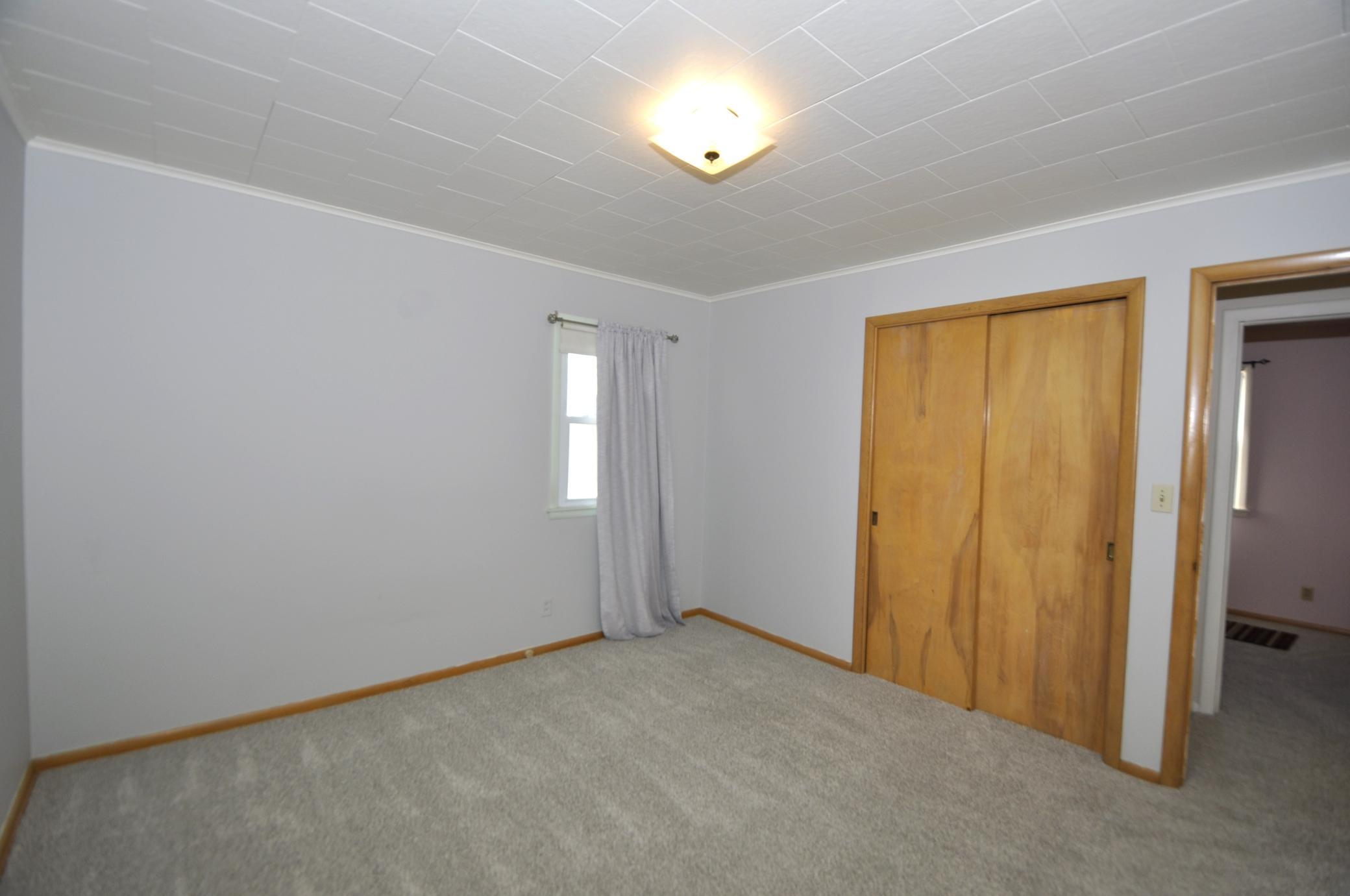 1601 4th Street Northeast Rochester, MN 55906 - Photo 13 of 18