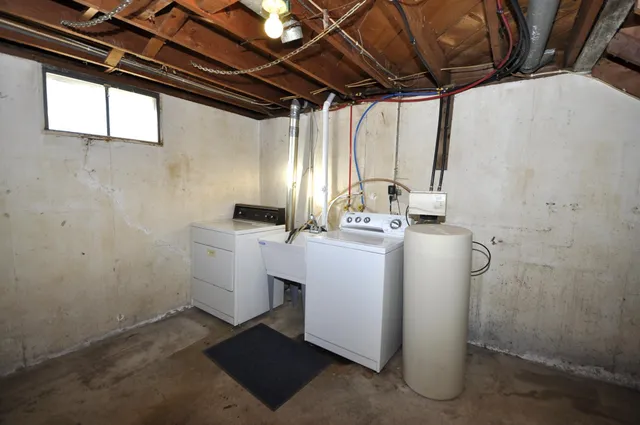 $229,500 | 1601 4th Street Northeast, Rochester, MN 55906