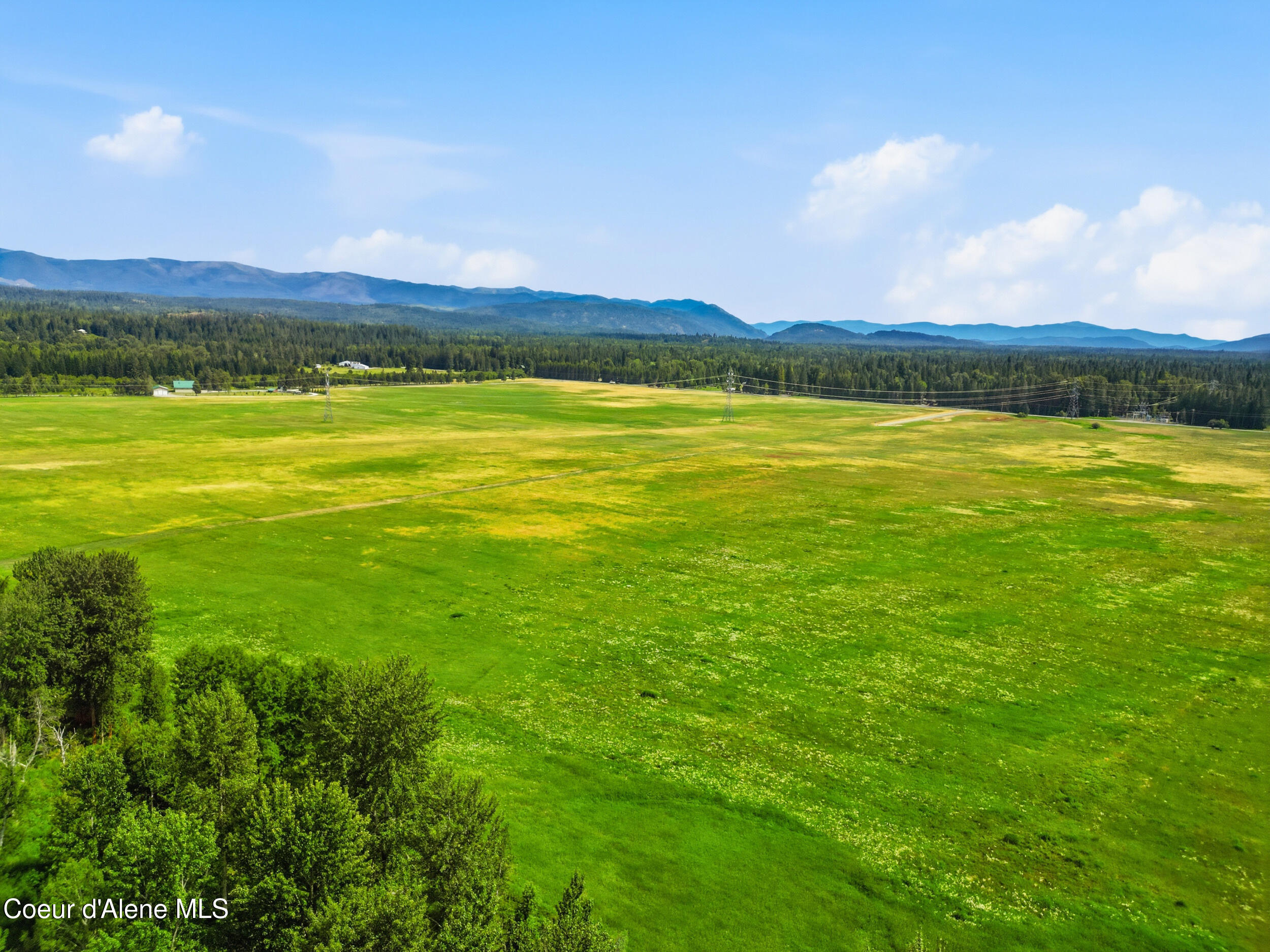 Nna Nna Sandpoint, ID 83864 - Photo 11 of 24 11_dji_0732