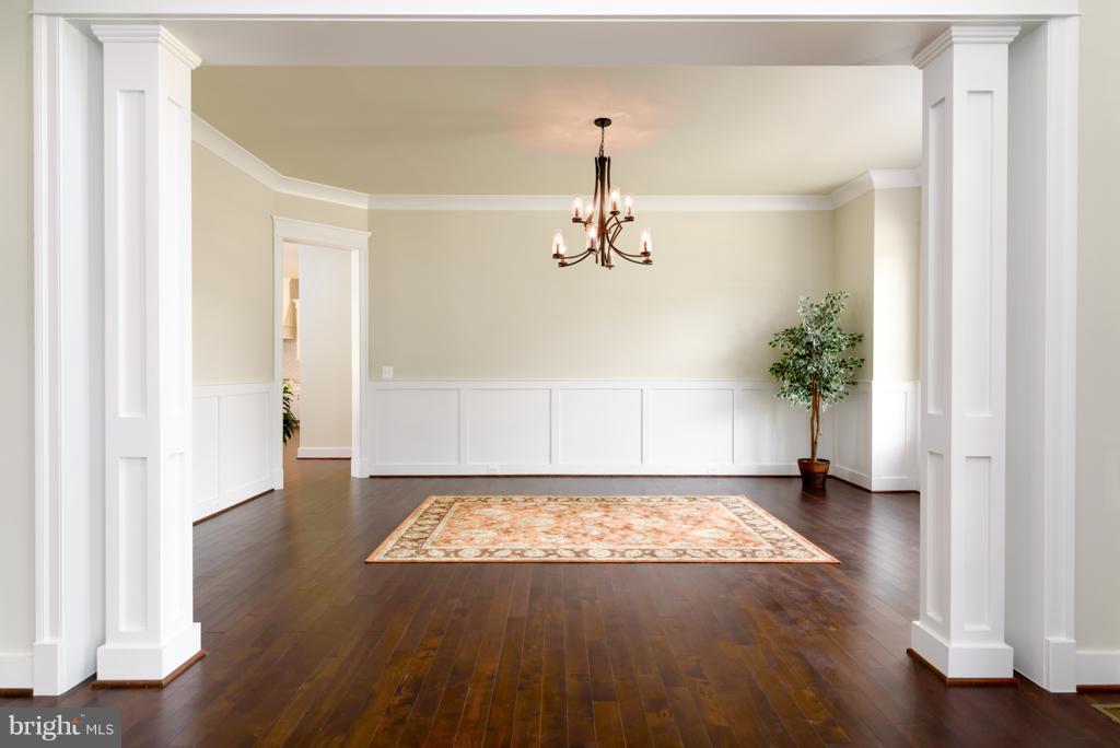 10819 Tradewind Drive Oakton, VA 22124 - Photo 5 of 28 Dining Room
