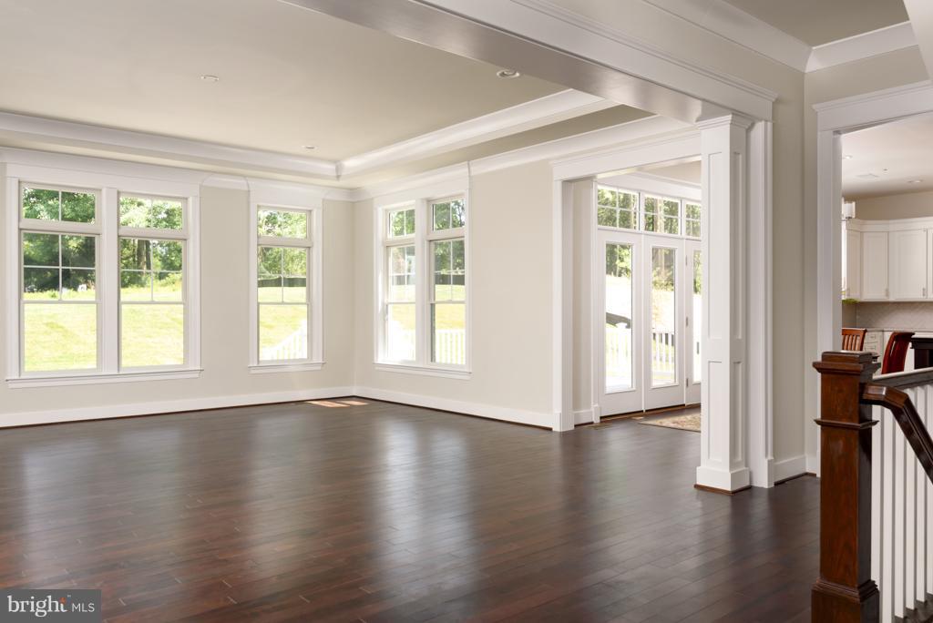 10819 Tradewind Drive Oakton, VA 22124 - Photo 9 of 28 Family Room