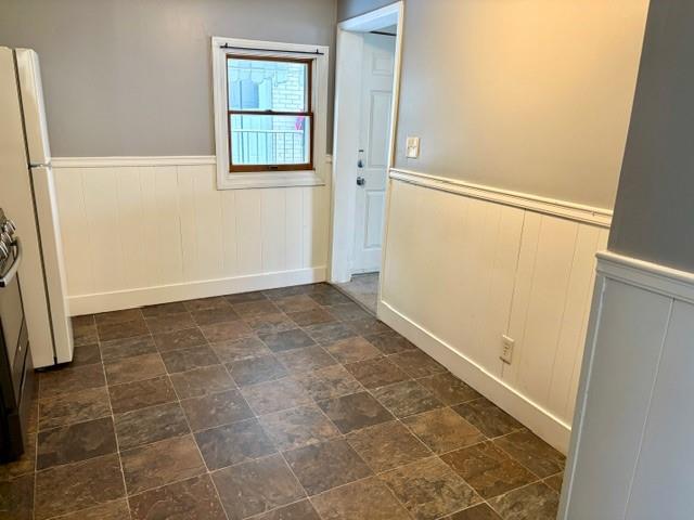 528 Logan Street Carnegie, PA 15106 - Photo 5 of 11