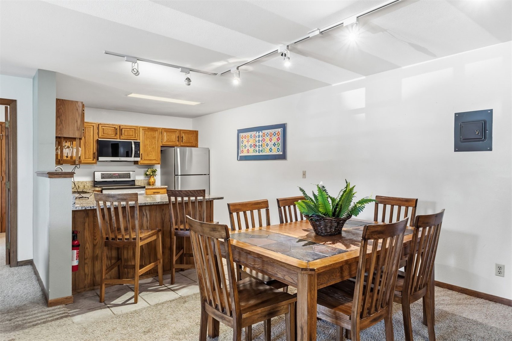 89410 Ryan Gulch Road, Unit 307 Silverthorne, CO 80498 - Photo 9 of 39