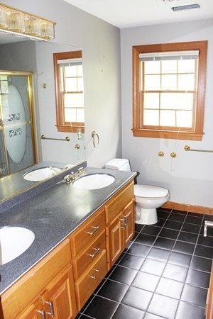 12 Whitewood Road Milford, MA 01757 - Photo 12 of 30 Gallery Image 12