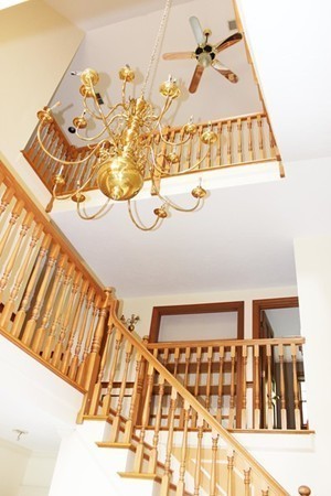 12 Whitewood Road Milford, MA 01757 - Photo 4 of 30 Gallery Image 4