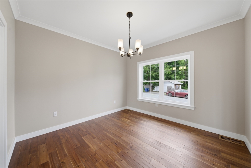 40 Ferncroft Road Braintree, MA 02184 - Photo 4 of 42
