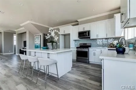 $3,995 | 8117 2nd Street, Unit 104, Downey, CA 90241